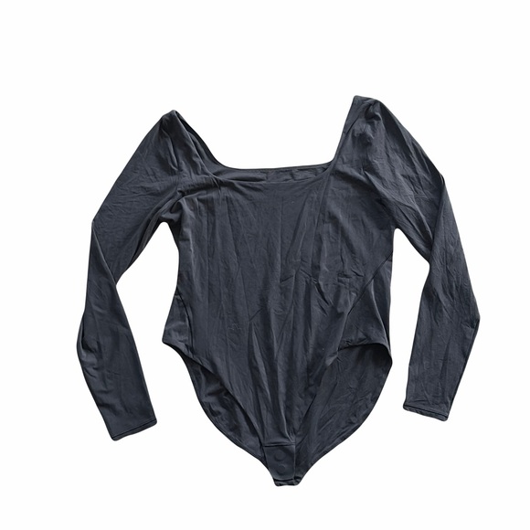lululemon athletica Tops - lululemon athletica Black Long Sleeve Bodysuit